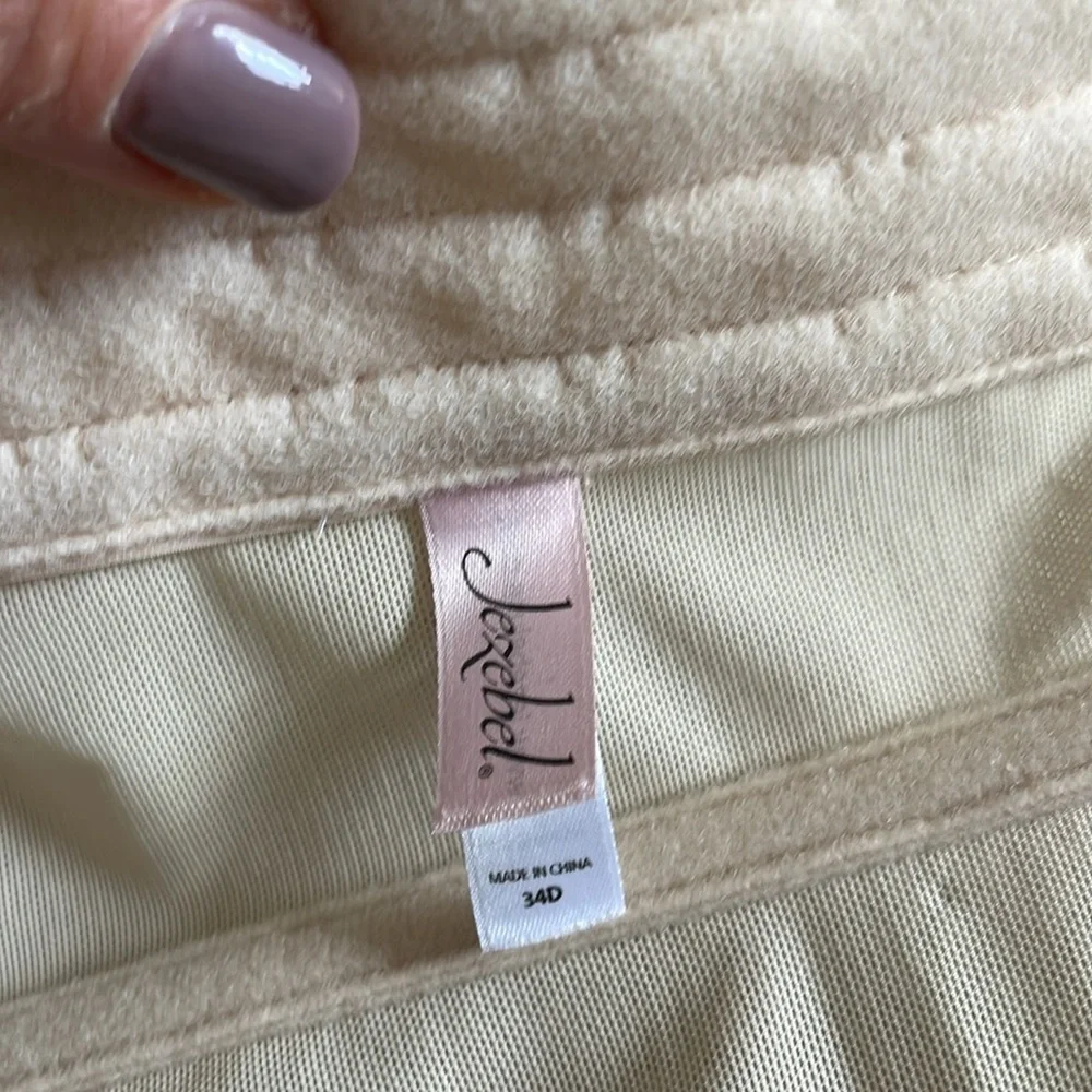 NEW Jezebel Caress Bustlier -Nude 34D - Picture 5 of 6